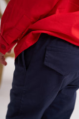 Pantalón clásico azul turqui