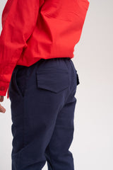 Pantalón clásico azul turqui